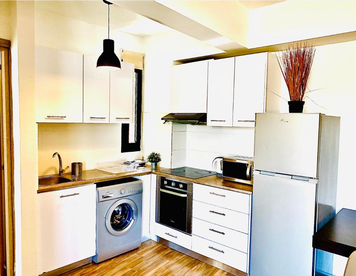 Bali Suites 101 Larnaca Bagian luar foto
